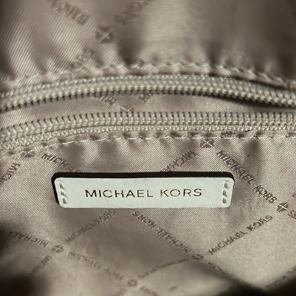 Michael Kors Leather Tote Bag - Picture 11 of 12